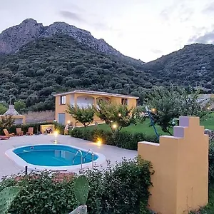 Indipendente Con Piscina Uso Esclusivo , Siniscola Italia